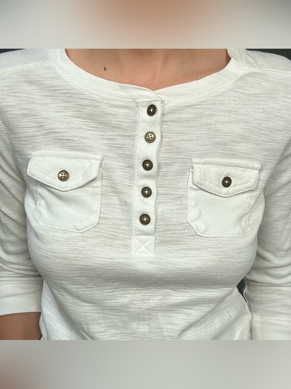 White buttoned henley top - Picture 4 of 6